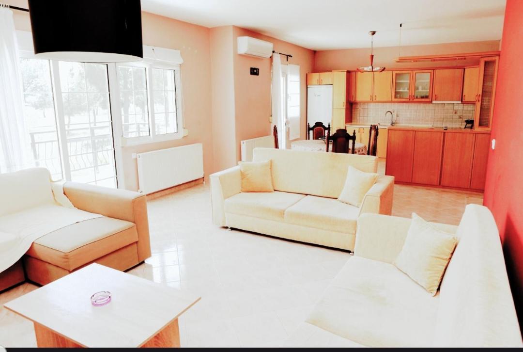 קראמוטי Ourania Luxury Apartment מראה חיצוני תמונה
